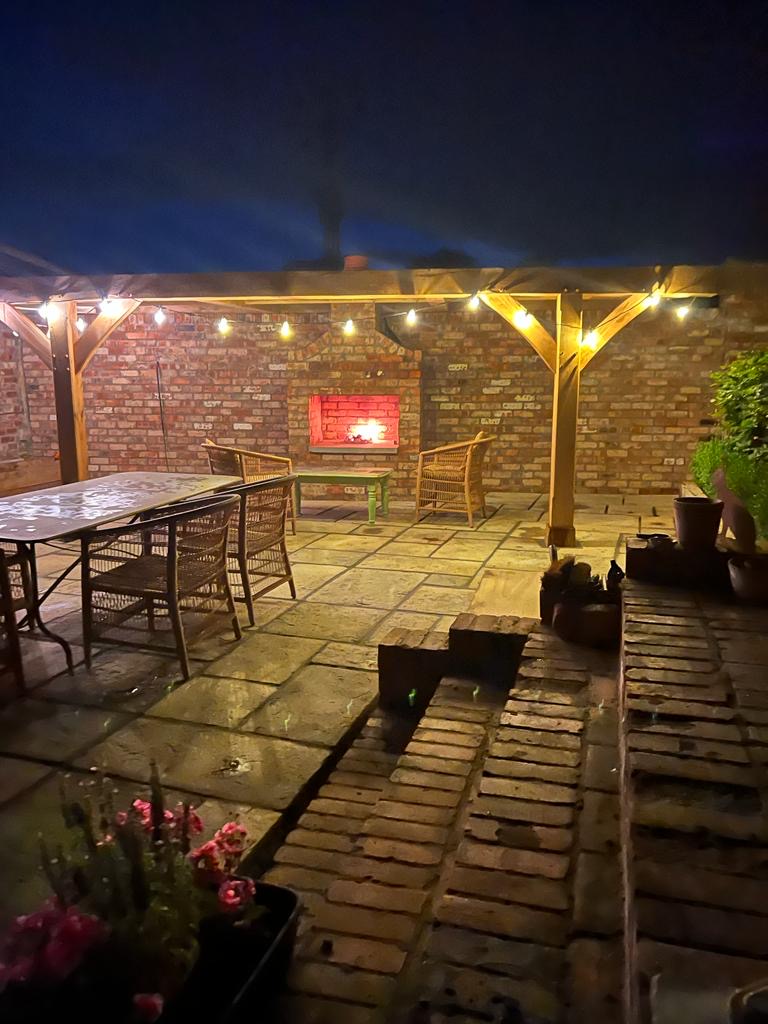 b967e6c2-477e-46fb-984e-d3aa8d74f353